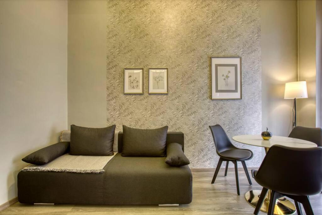 Plaka Filotheis House B Apartment Athens Exterior photo